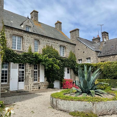 Le Conquerant - Chambres Meublees - Barfleur Buitenkant foto